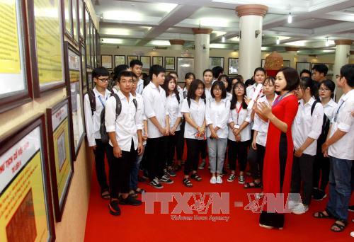 Triển lãm 'Hoàng Sa, Trường Sa của Việt Nam – Những bằng chứng lịch sử và pháp lý' tại Yên Bái